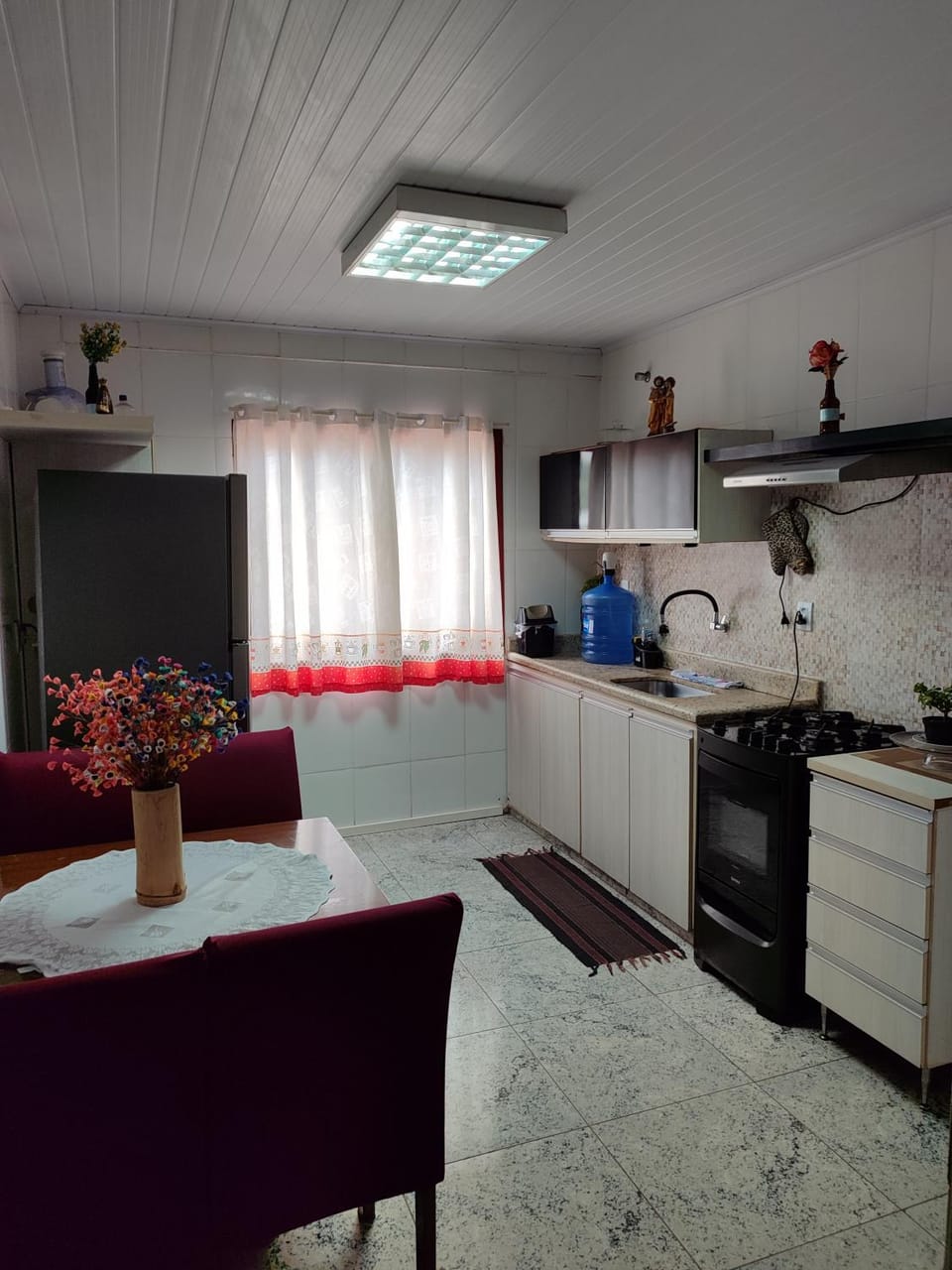 Dining area, Communal kitchen, minibar, pet friendly, stove