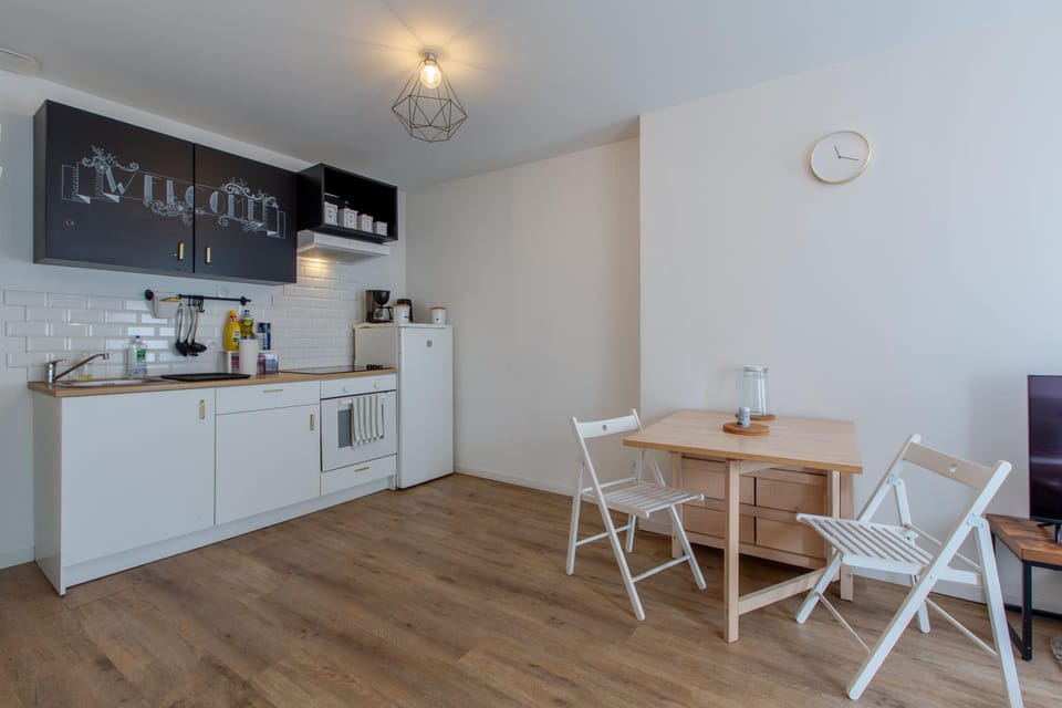 Breakfast, Lunch, Dinner, stove, kitchen