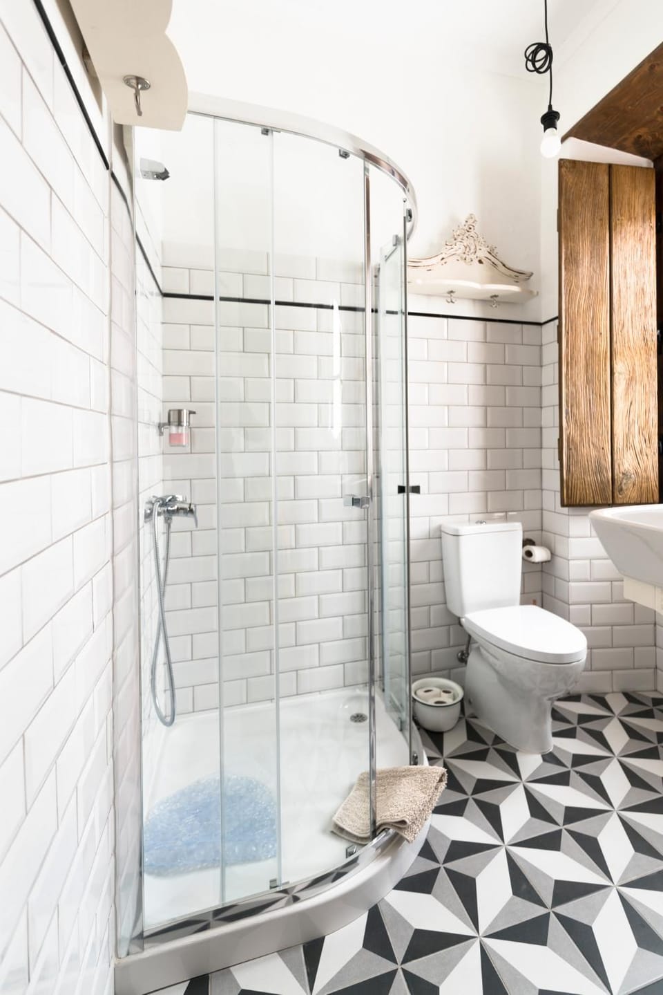 Shower, Toilet, Bathroom