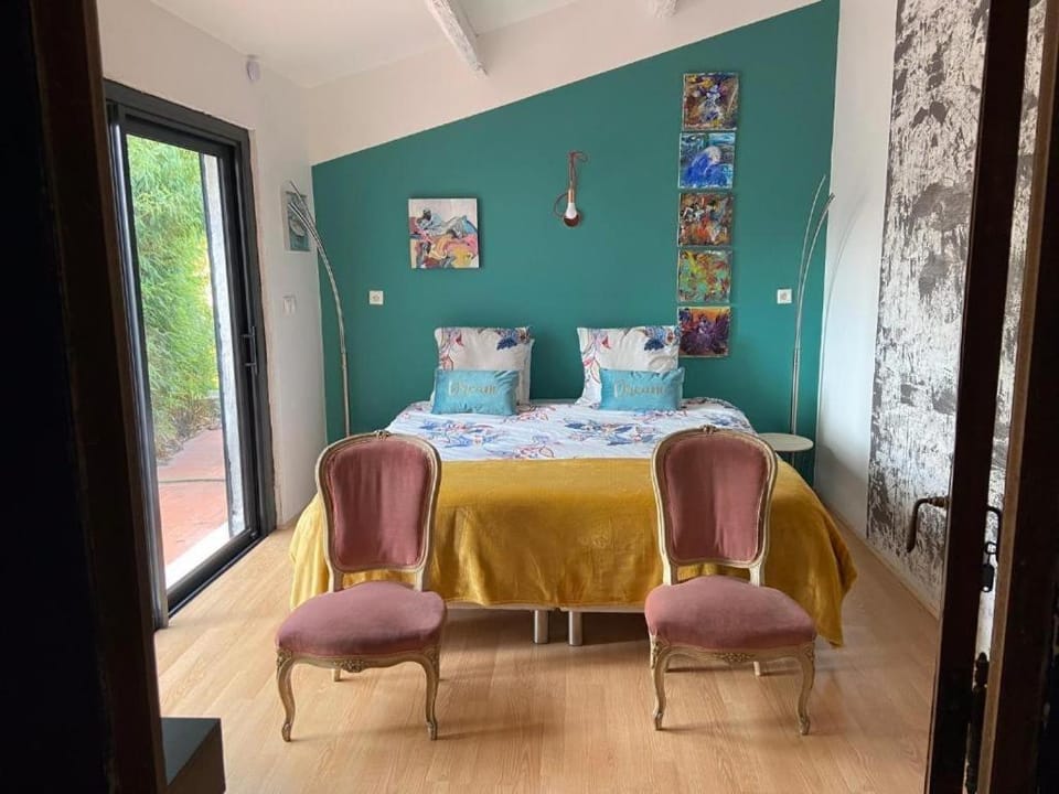 Suite Zen Grand Lit Vacation rental in Provence-Alpes-Côte d'Azur