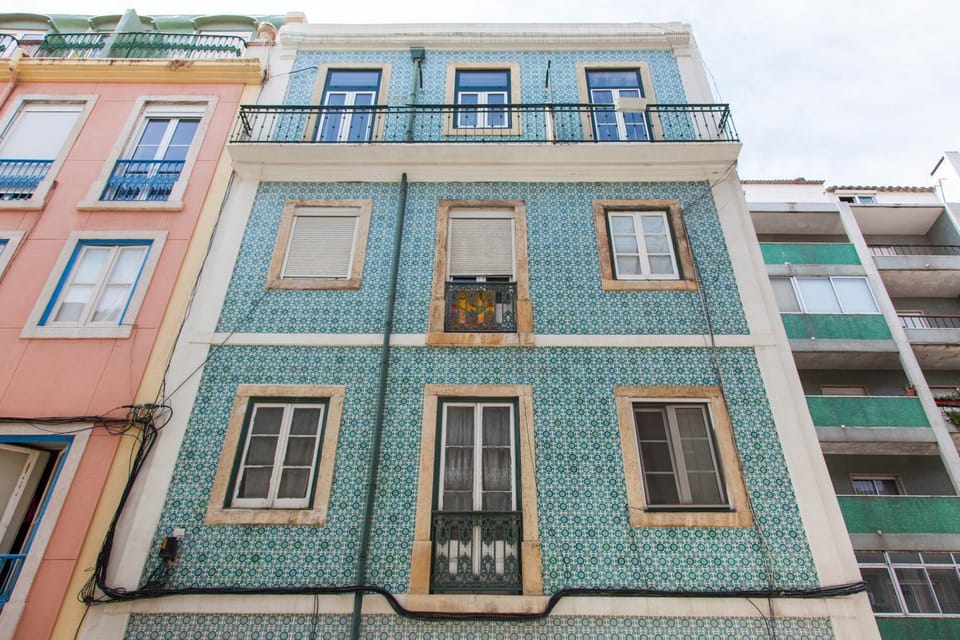 Property building, Facade/entrance