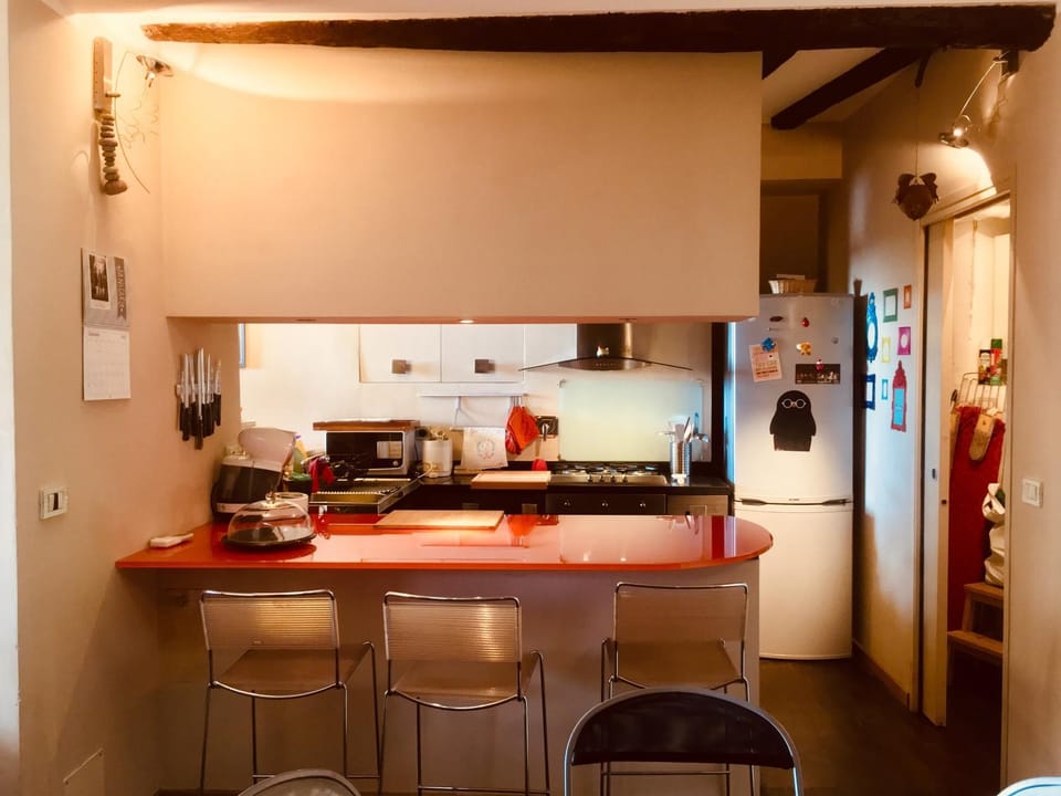 Coffee/tea facilities, Kitchen or kitchenette