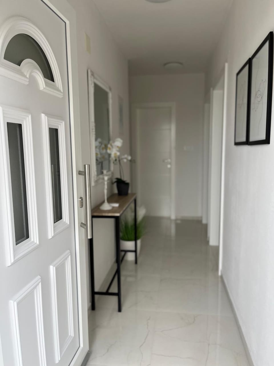 Apartmani Lozić Apartment in Baška Voda