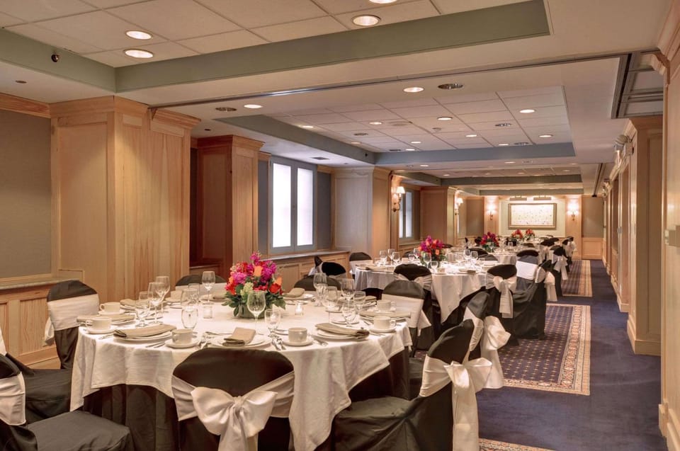Meeting/conference room