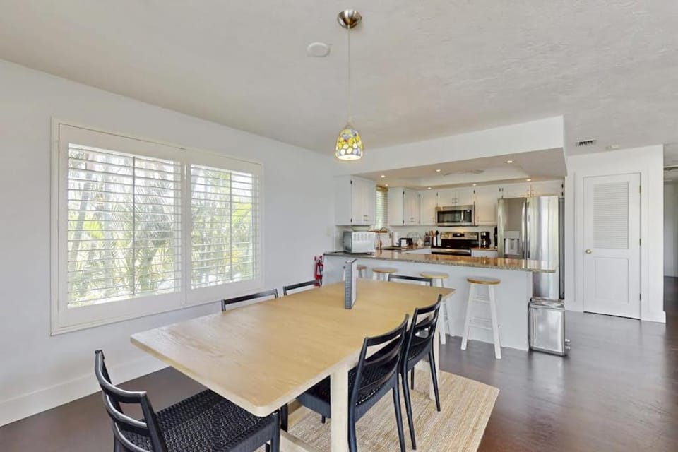 Spring Oasis House in Anna Maria Island