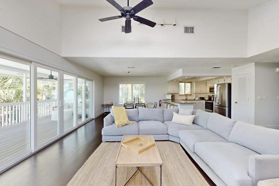 Spring Oasis House in Anna Maria Island