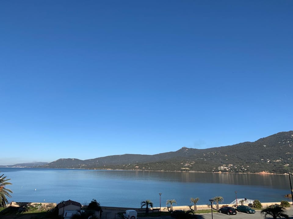 T3 vue mer Apartment in Propriano