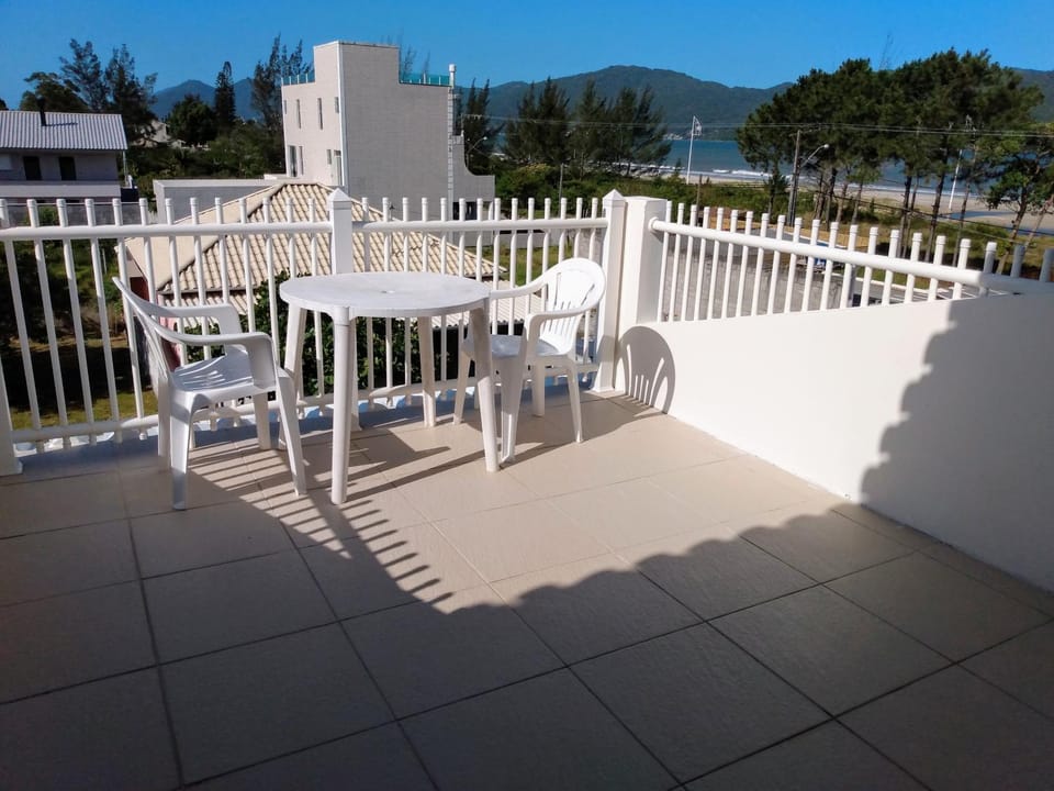Balcony/Terrace, Sea view, Street view