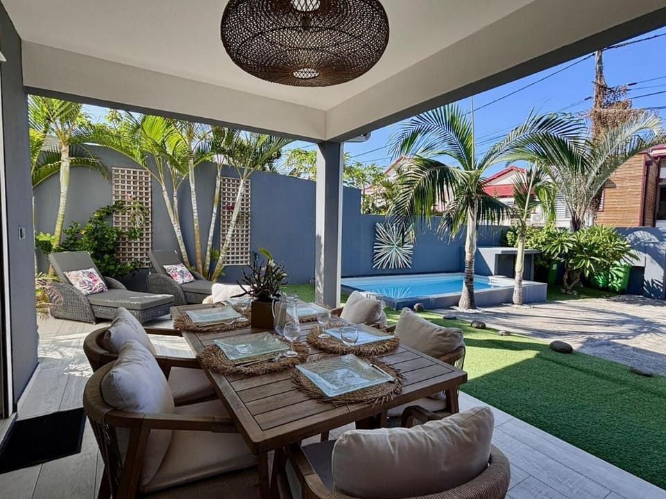 Ti Pêcheurs vg Bord de mer - piscine-bord de mer Villa in Réunion
