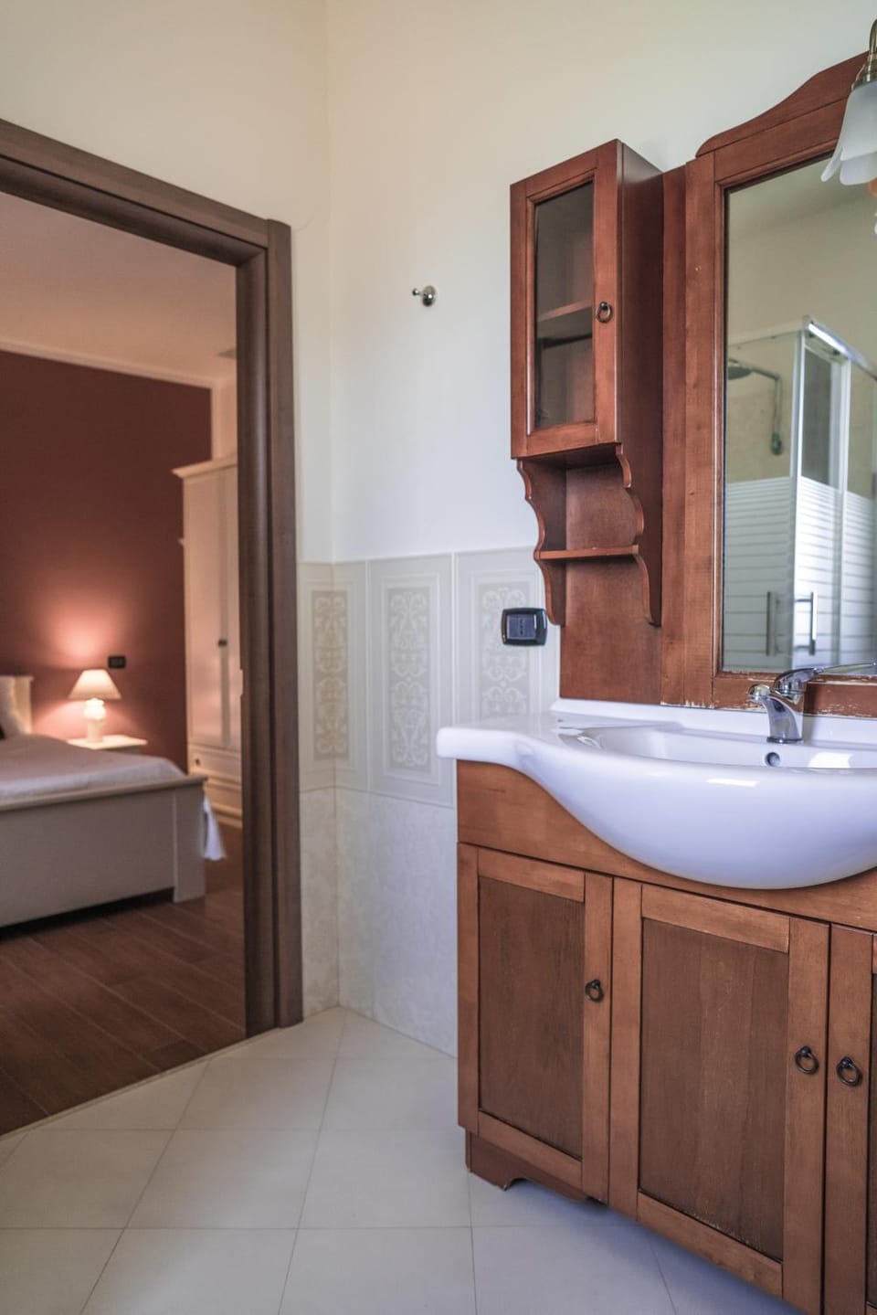 Bathroom, Photo of the whole room, Bedroom