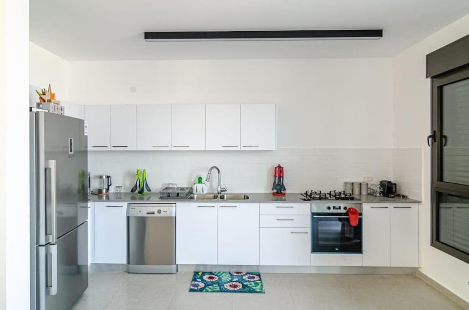 חופש יהונתן-סוויטת גן עם בריכה פרטית 1 Hofesh Yehonatan Michelangelo Garden pool Apartment in Tiberias