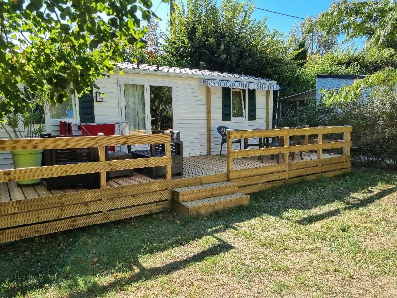 Camping le Moulin du Roy Campground/ 
RV Resort in Occitanie