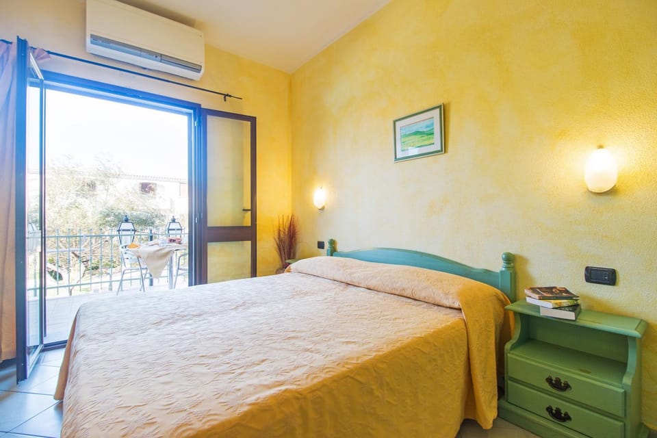 Camere Magnolia Apartment in Sardinia