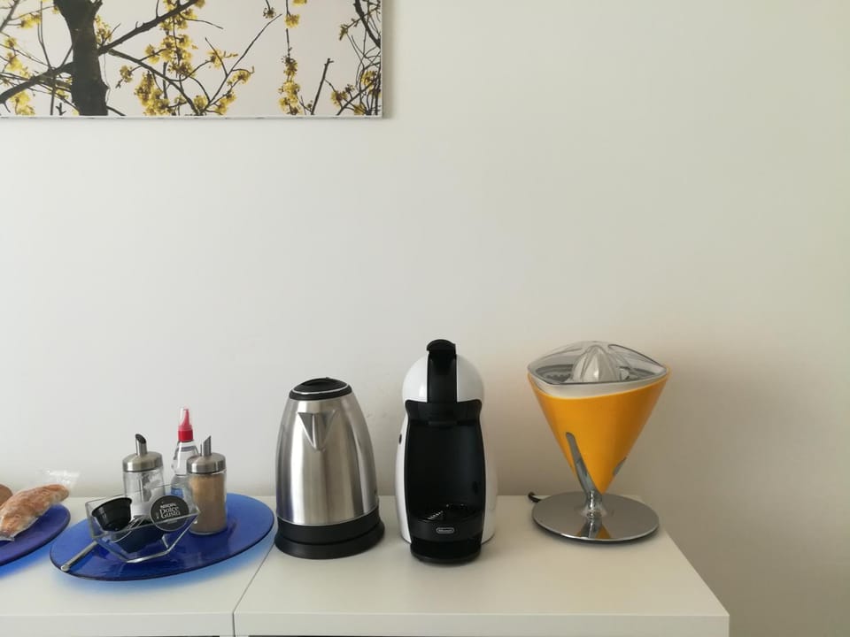 Coffee/tea facilities, Drinks