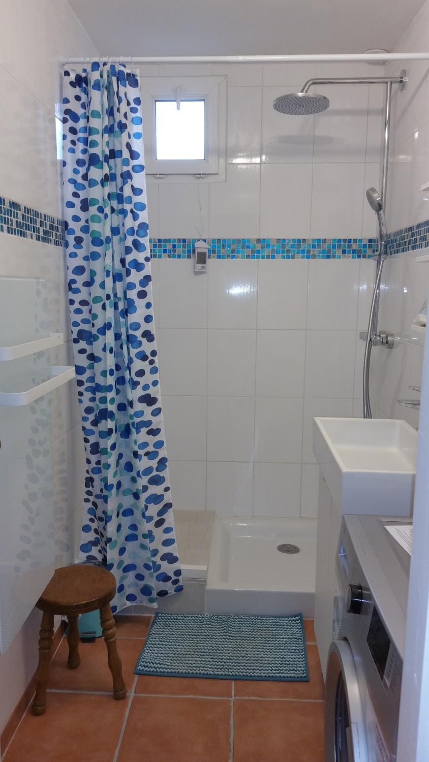 Joli studio St André Les Alpes confortable et bien situé, idéal randonnées, parapente Apartment in Provence-Alpes-Côte d'Azur