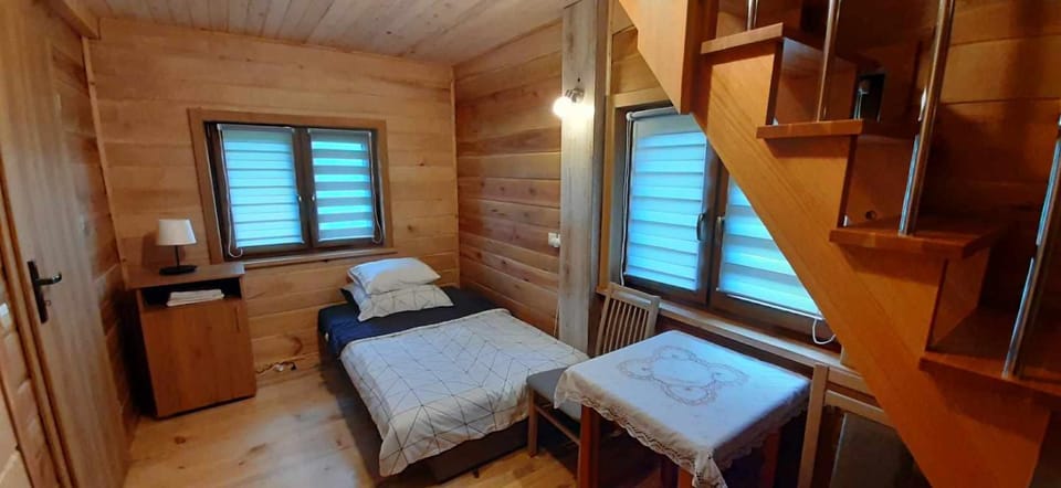 GAJÓWKA JAMNA NOCLEGI Apartment in Lesser Poland Voivodeship