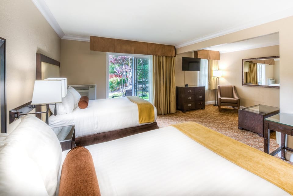 The Creekside Inn Hotel in Menlo Park