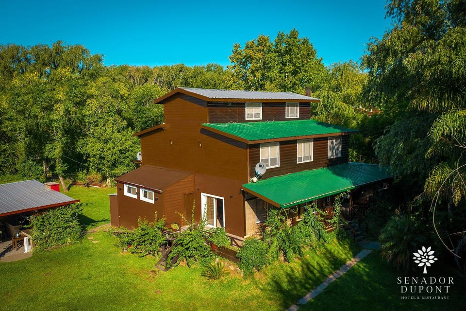 Senador Dupont - Posada Central & Casa Entera Country House in Rincón de Milberg