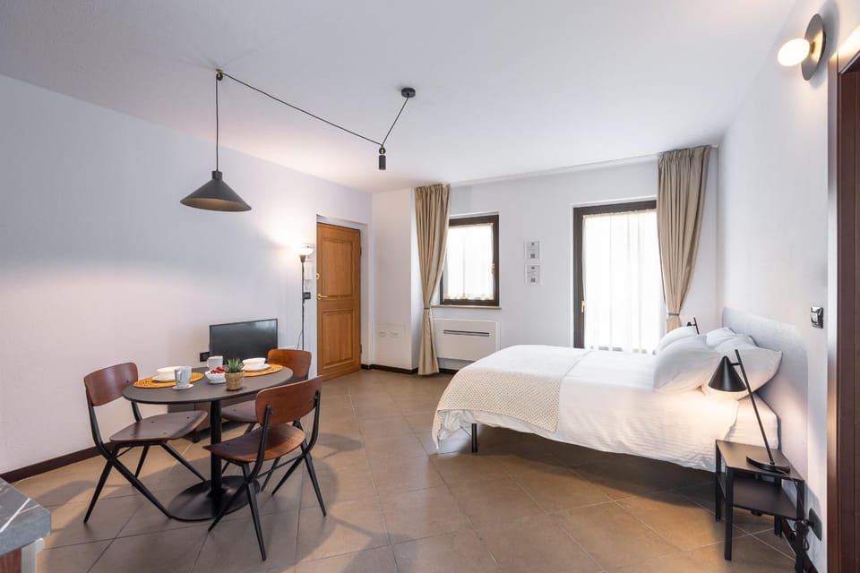 TV and multimedia, Bedroom