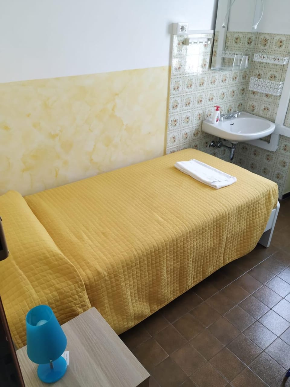 Bathroom, Photo of the whole room