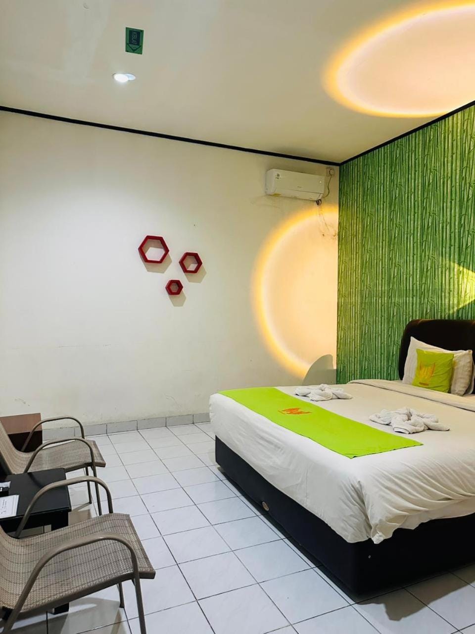 Hotel Huswah Airport Hotel in Jakarta