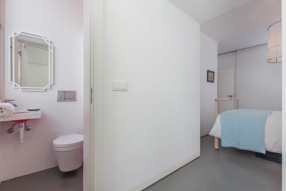 Bed, Bathroom, Bedroom
