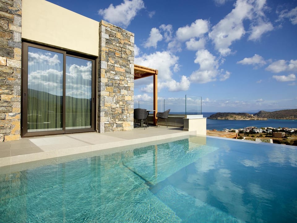 Property building, Day, Natural landscape, Pool view, Sea view, Swimming pool