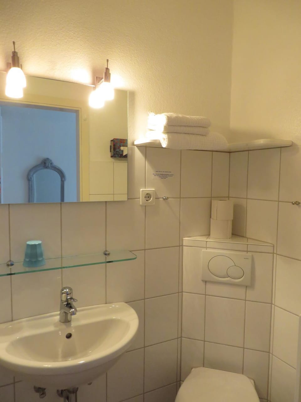 Pension Hilligenlei Zi 01 EZ Bed and Breakfast in Nordfriesland