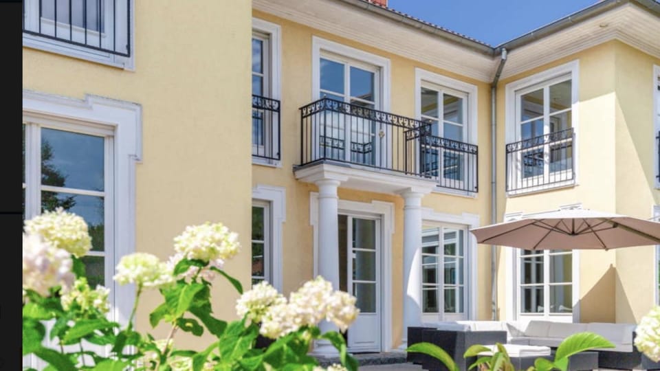 Villa am Steinhuder Meer DZ-Margarite- mit kl Pantry Küche, Garten, WLAN Apartment in Wunstorf