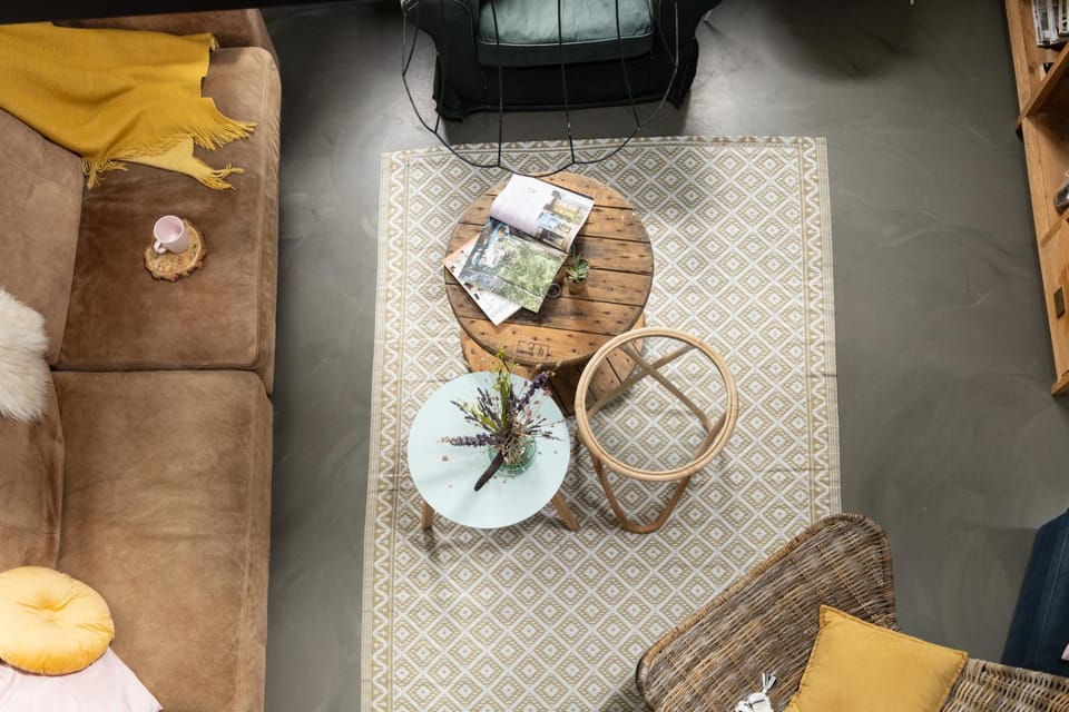Seating area