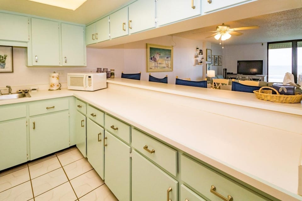 Sand Dollar 1-306 House in Crescent Beach