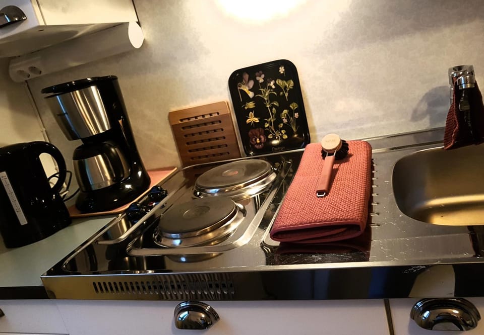 Kitchen or kitchenette, Food and drinks, Decorative detail