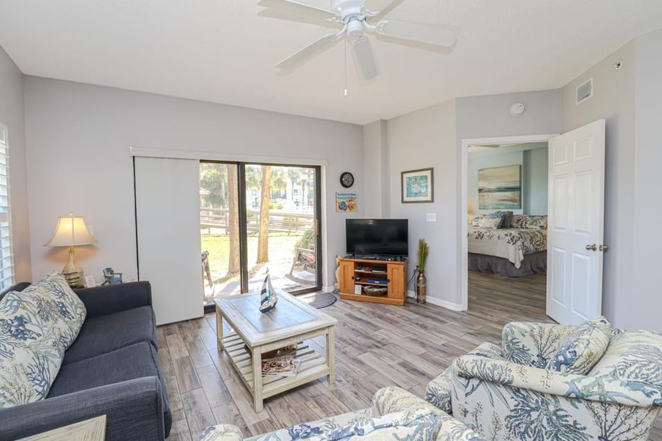 Ocean Village Club Q19 House in Butler Beach