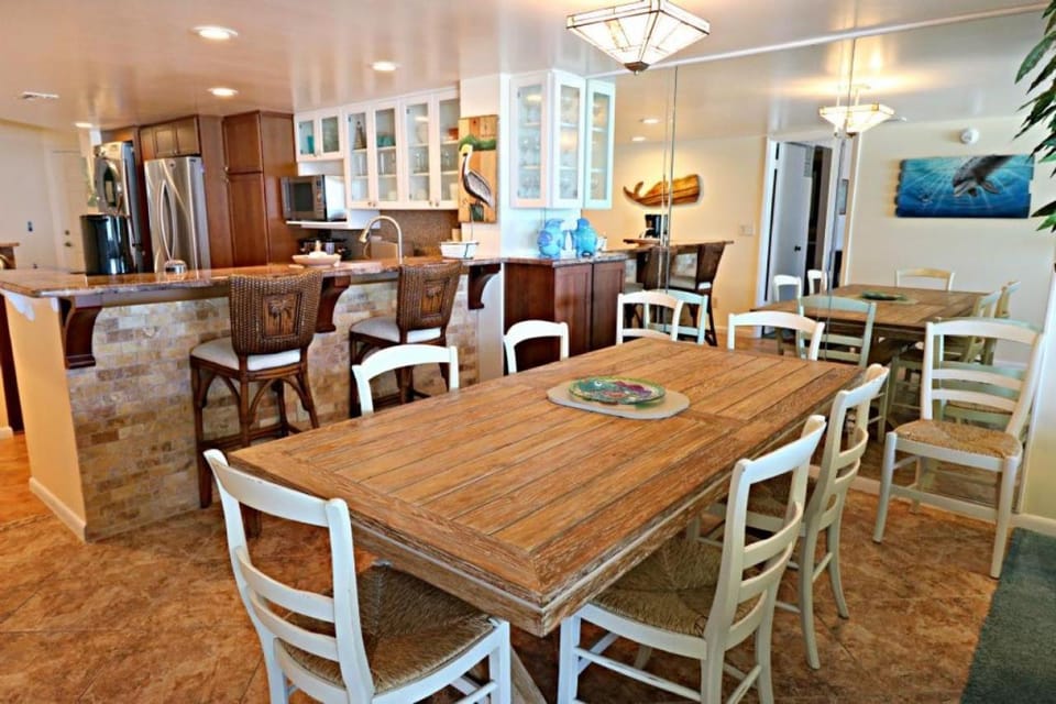 Windjammer 312 House in Crescent Beach