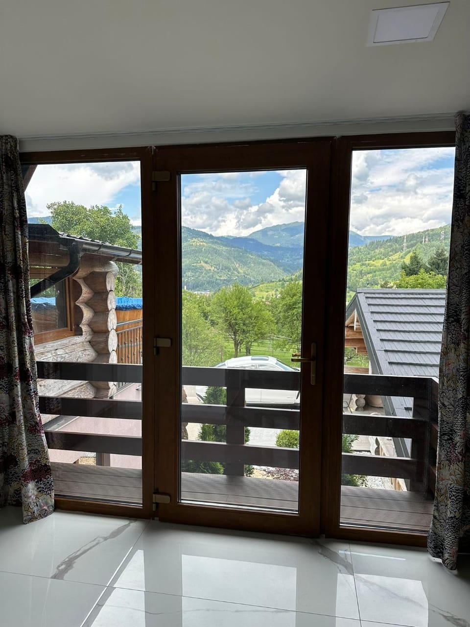 Vila Deluț Bed and Breakfast in Romania