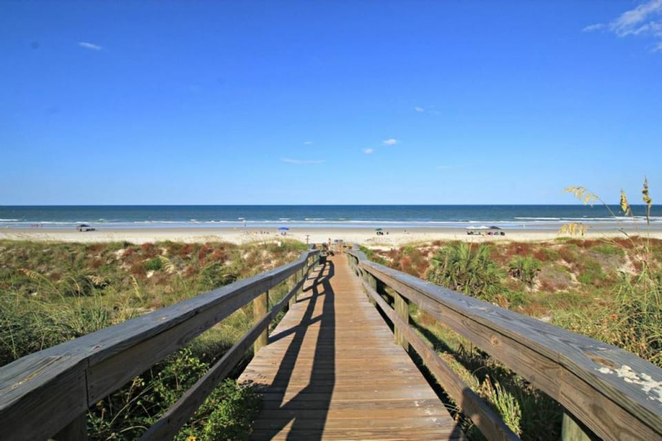 Windjammer 415 House in Crescent Beach