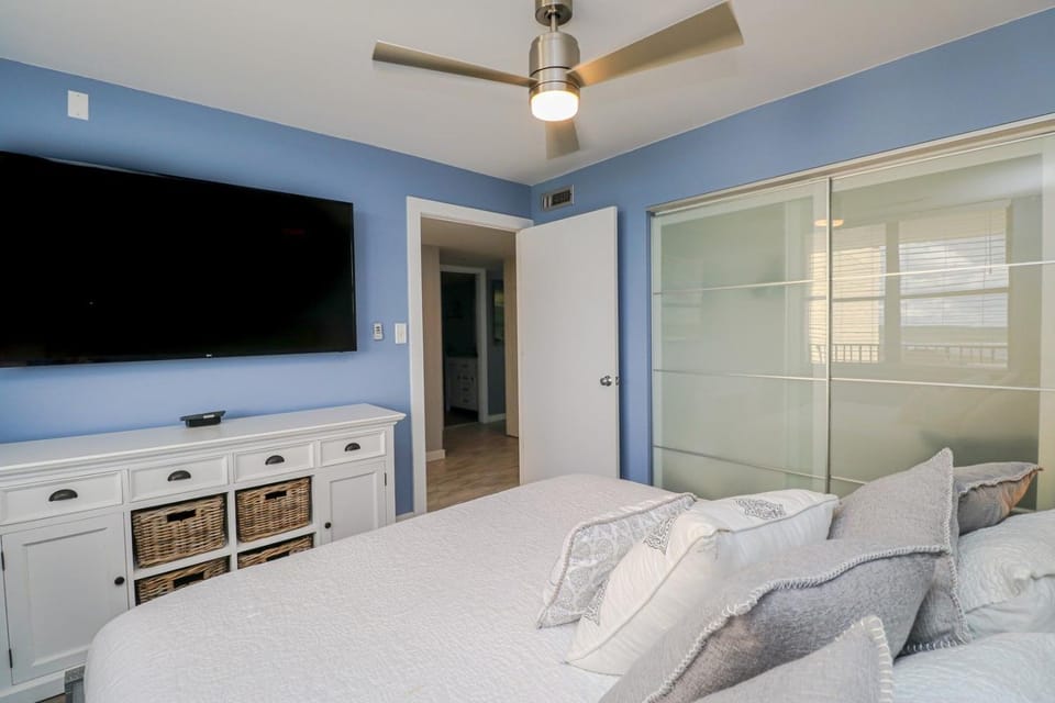 Sand Dollar 1-506 House in Crescent Beach