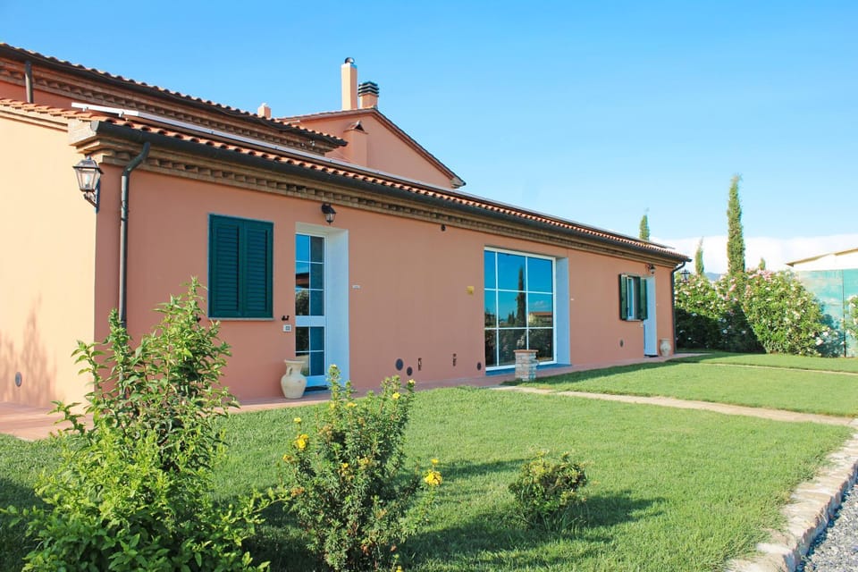 Garden, Decorative detail