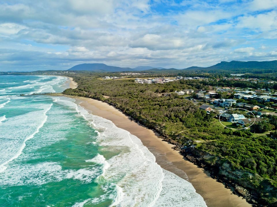 Nearby landmark, Day, Natural landscape, Bird's eye view, Beach, Sea view