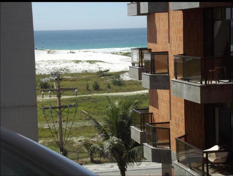 Mandai 01 suite apt 211 MC temporadas Apartment in Cabo Frio