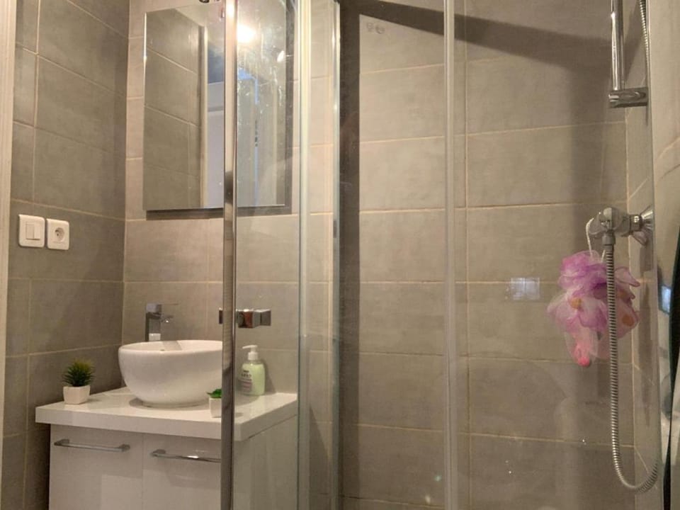 Cozy 2 pièces à 2 min de Monaco Apartment in Avenue du Carnier