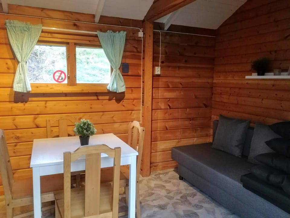 Yxningens Holiday Homes, Cottages and Camping House in Sweden