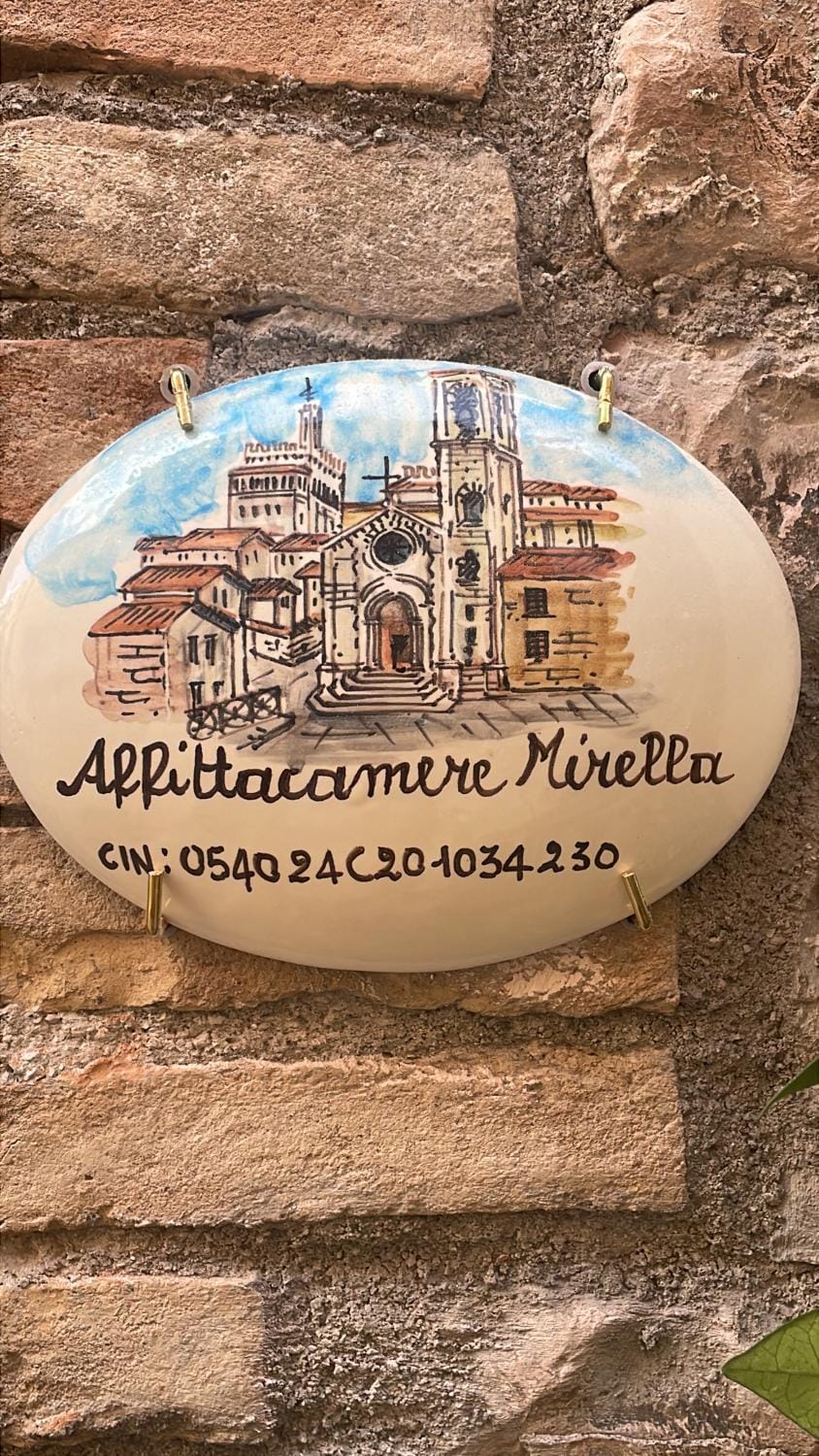 Affittacamere Mirella Bed and Breakfast in Gubbio