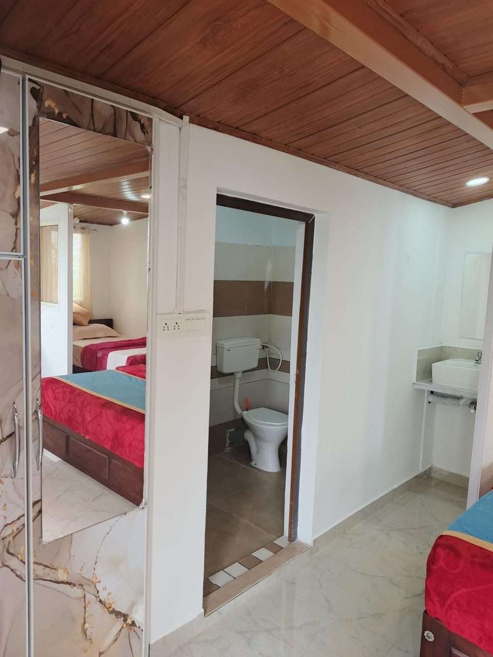 Blackcherry Munnar Bed and Breakfast in Kerala