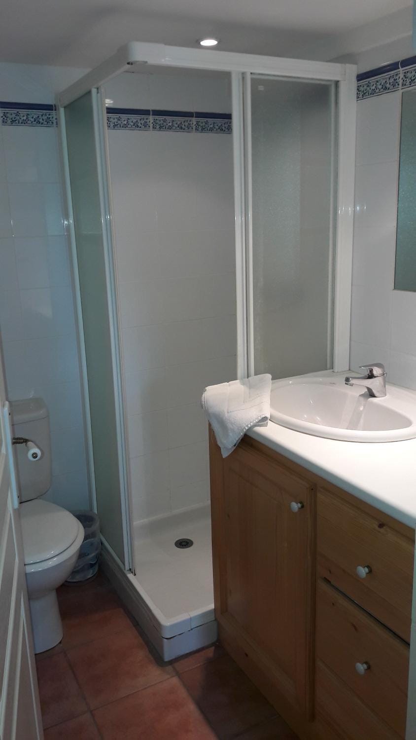 Shower, Toilet, Bathroom