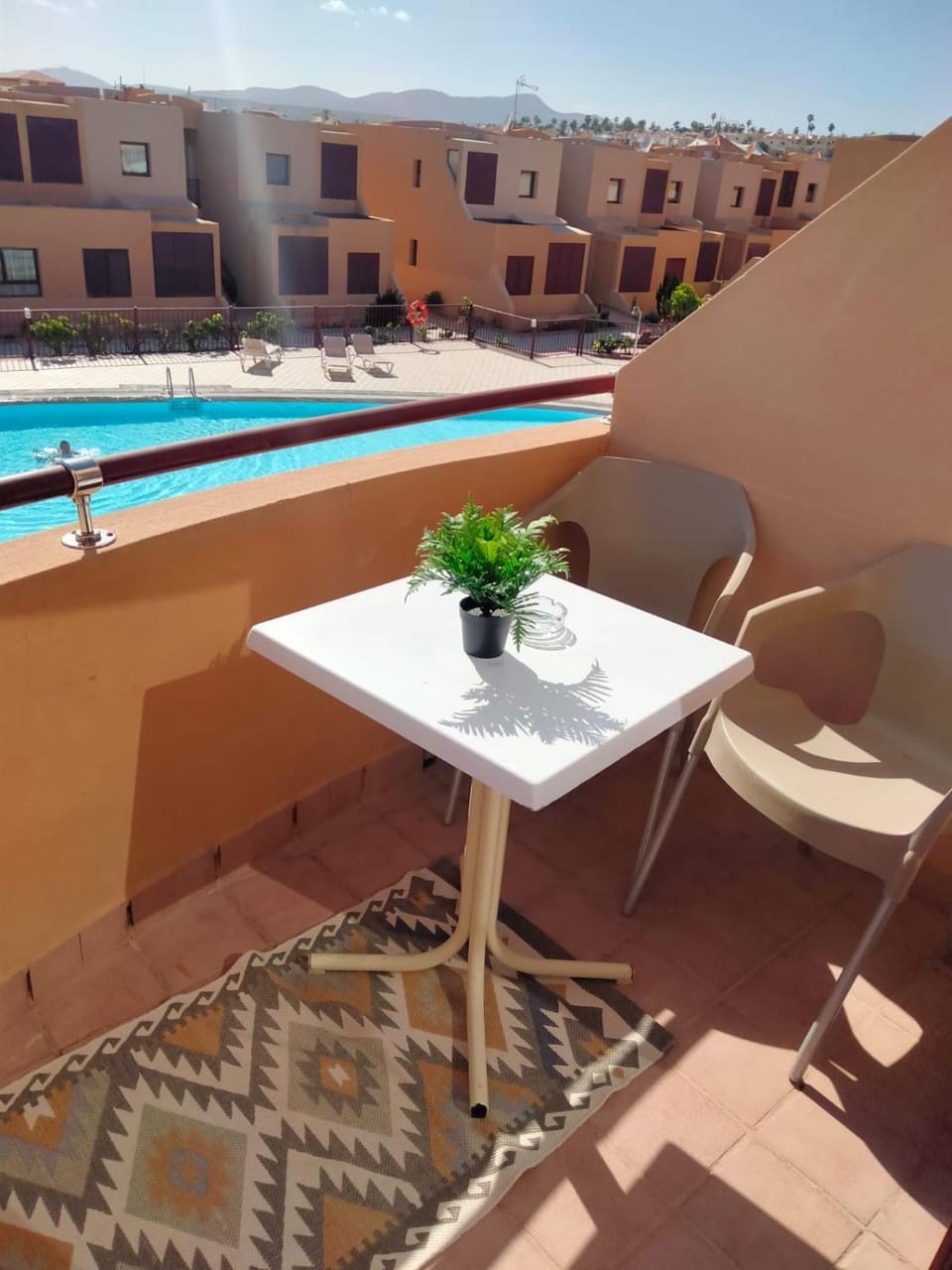Property building, Patio, Day, Activities, View (from property/room), Balcony/Terrace, Dining area, Pool view, Swimming pool, sunbed