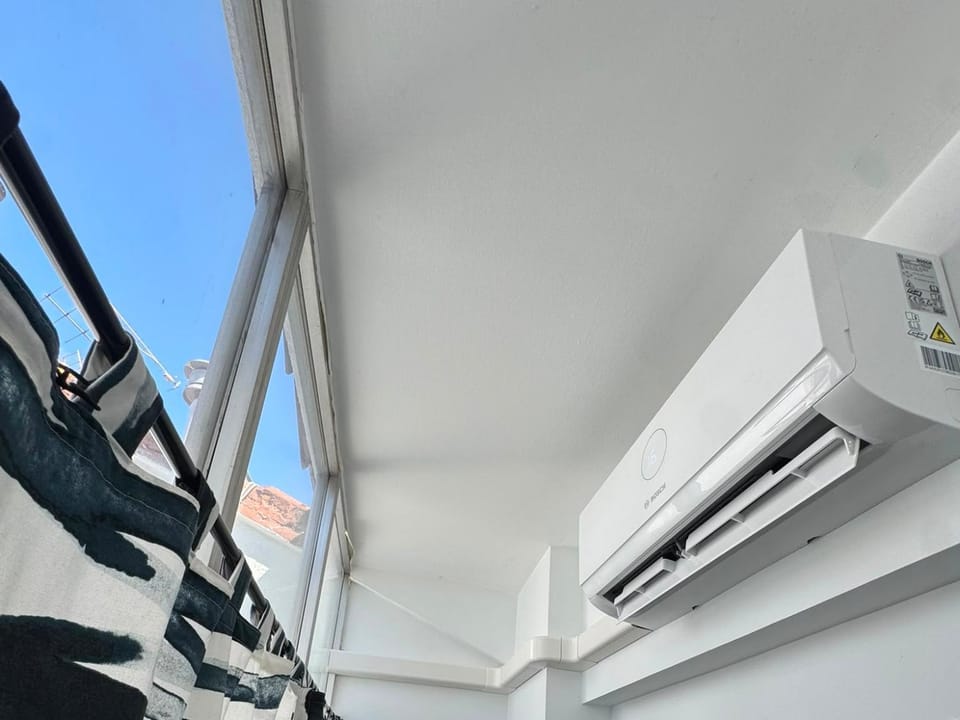 Mía Suites I - Centro Histórico- Parking Free & AC Apartment in Burgos