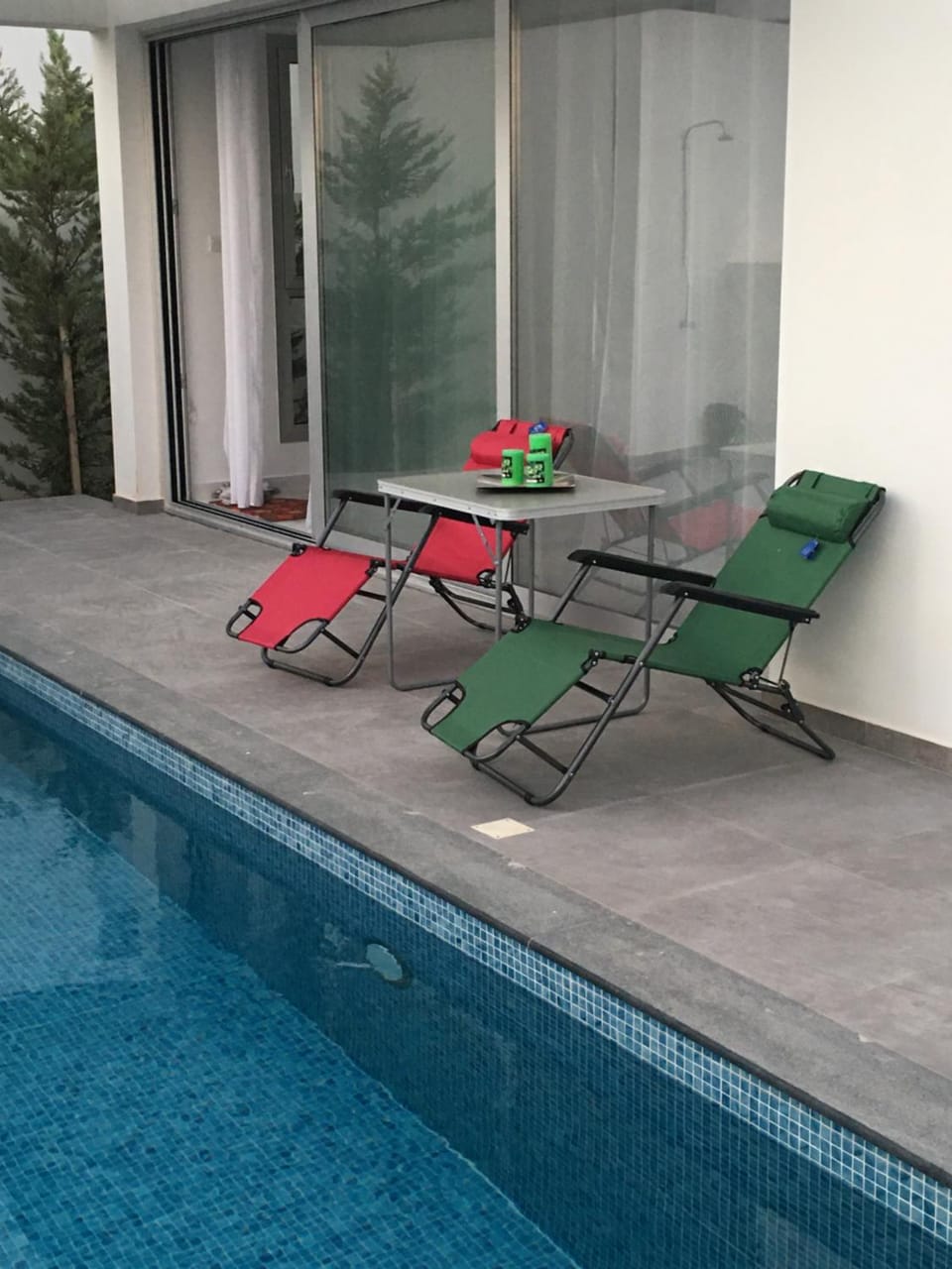 Swimming pool