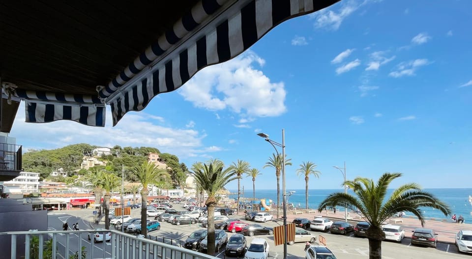Sea view, Sea view