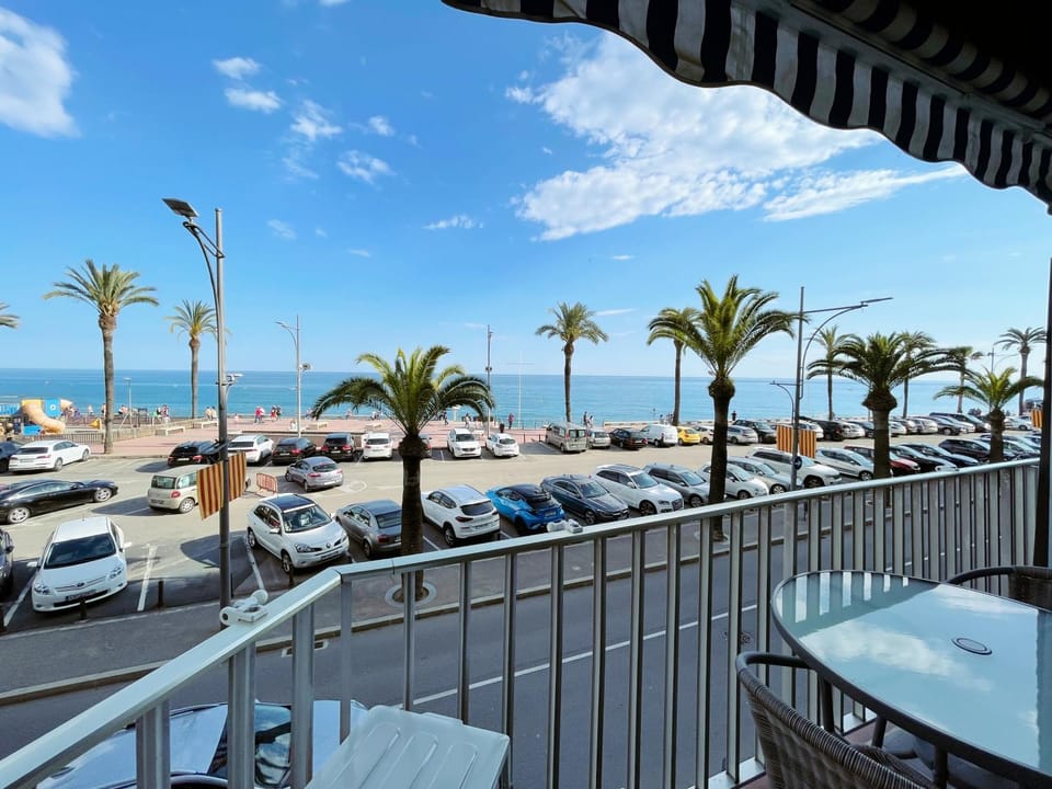 Sea view, Sea view